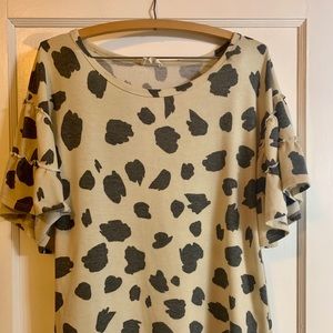Neutral Print Top with ruffle sleeves